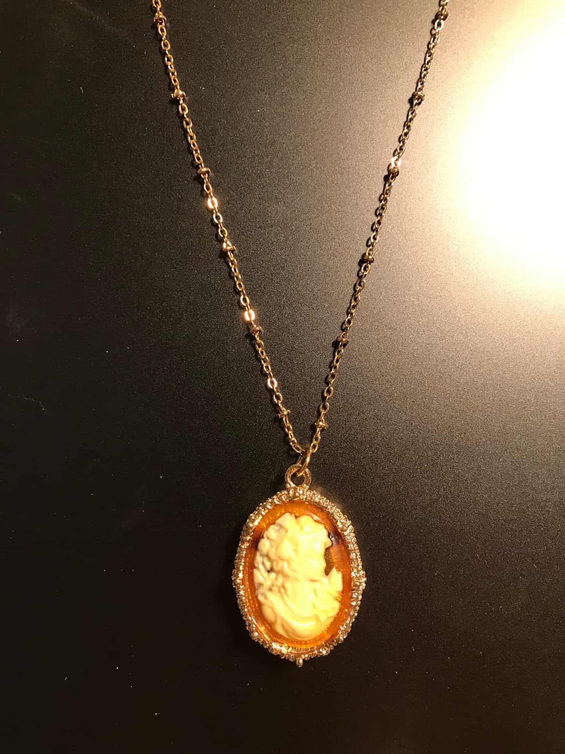 오렌지 카메오 neckless 상품이미지1
