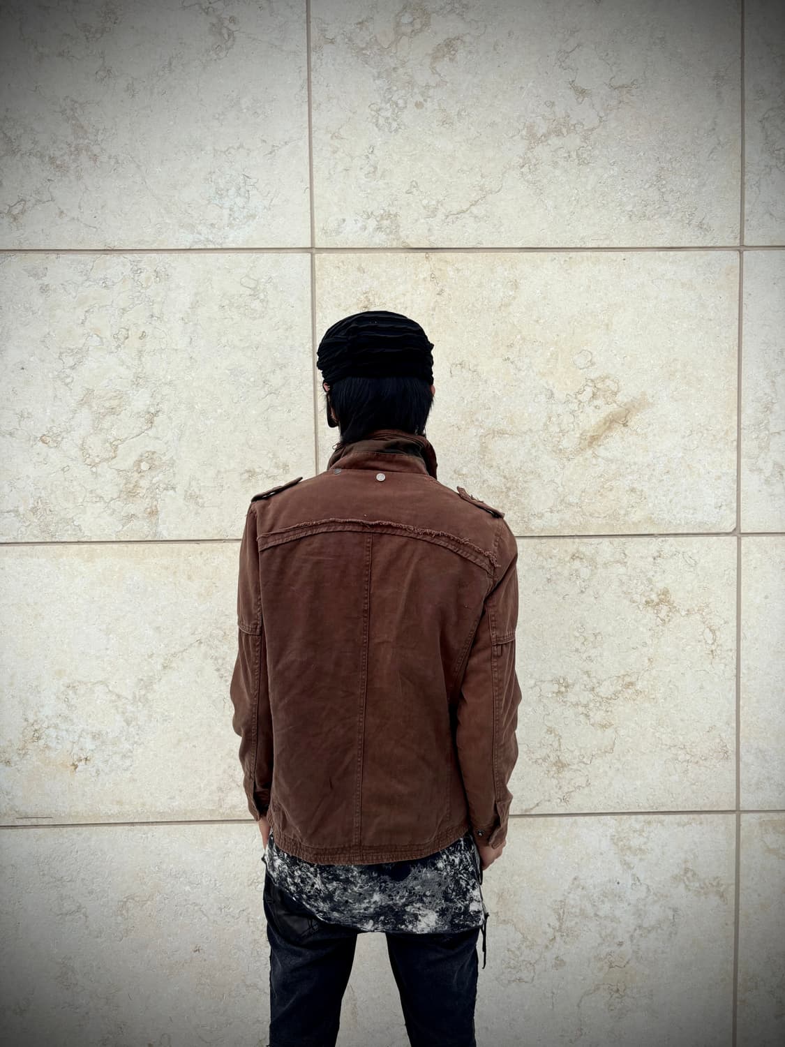 “IN THE ATTIC” Grunge Camo Pattern Brown 상품이미지4