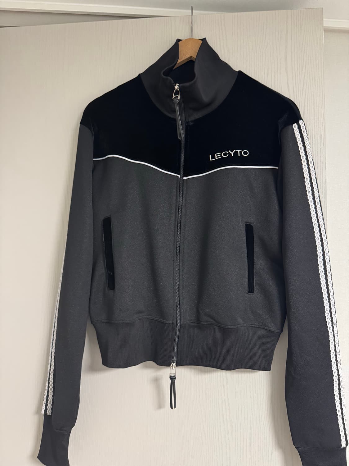 레씨토 Piping Line Track Zip Up Jacket 상품이미지3