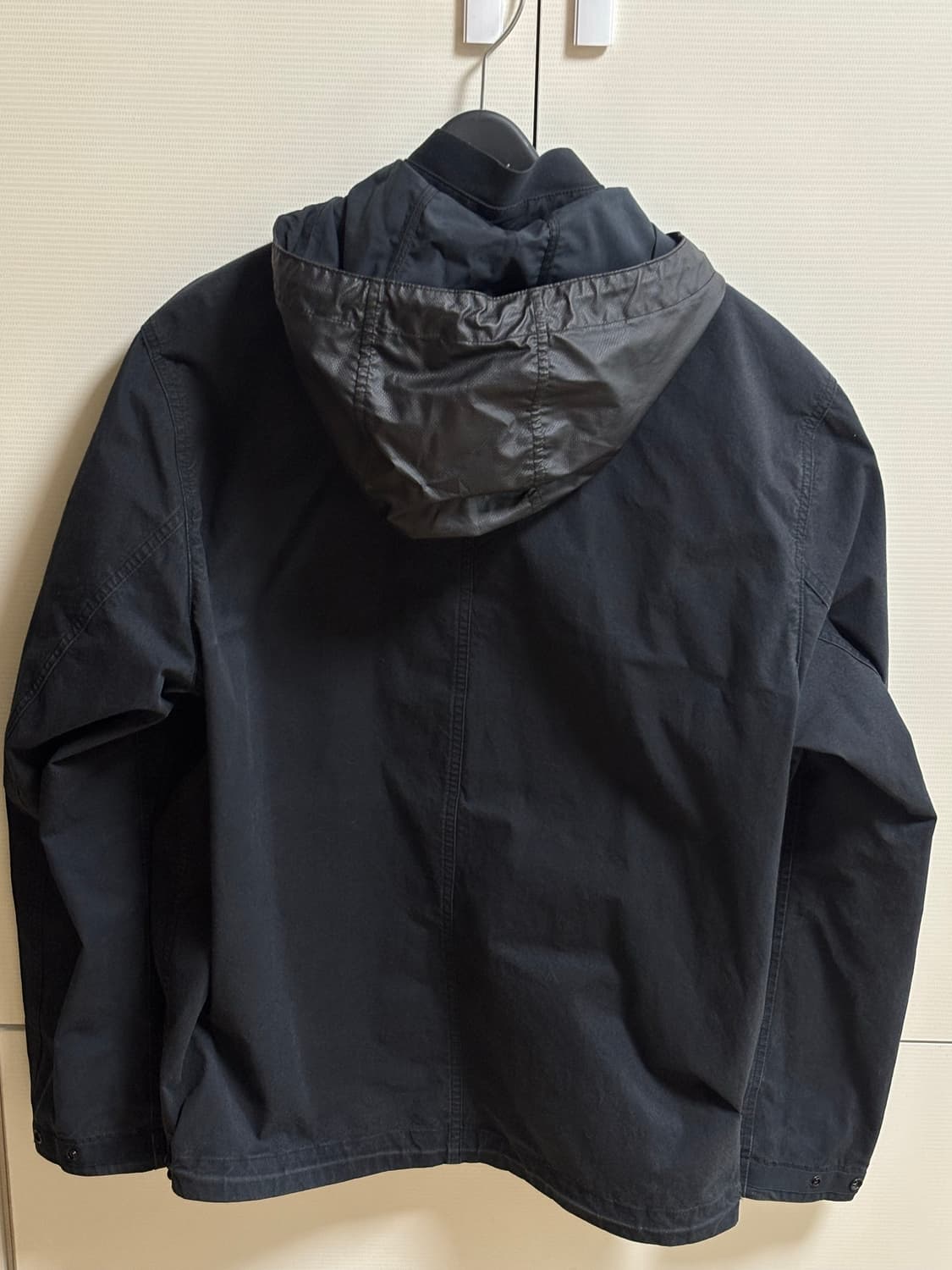 스톤아일랜드 코튼 코듀라 후드 자켓 100 상품이미지4