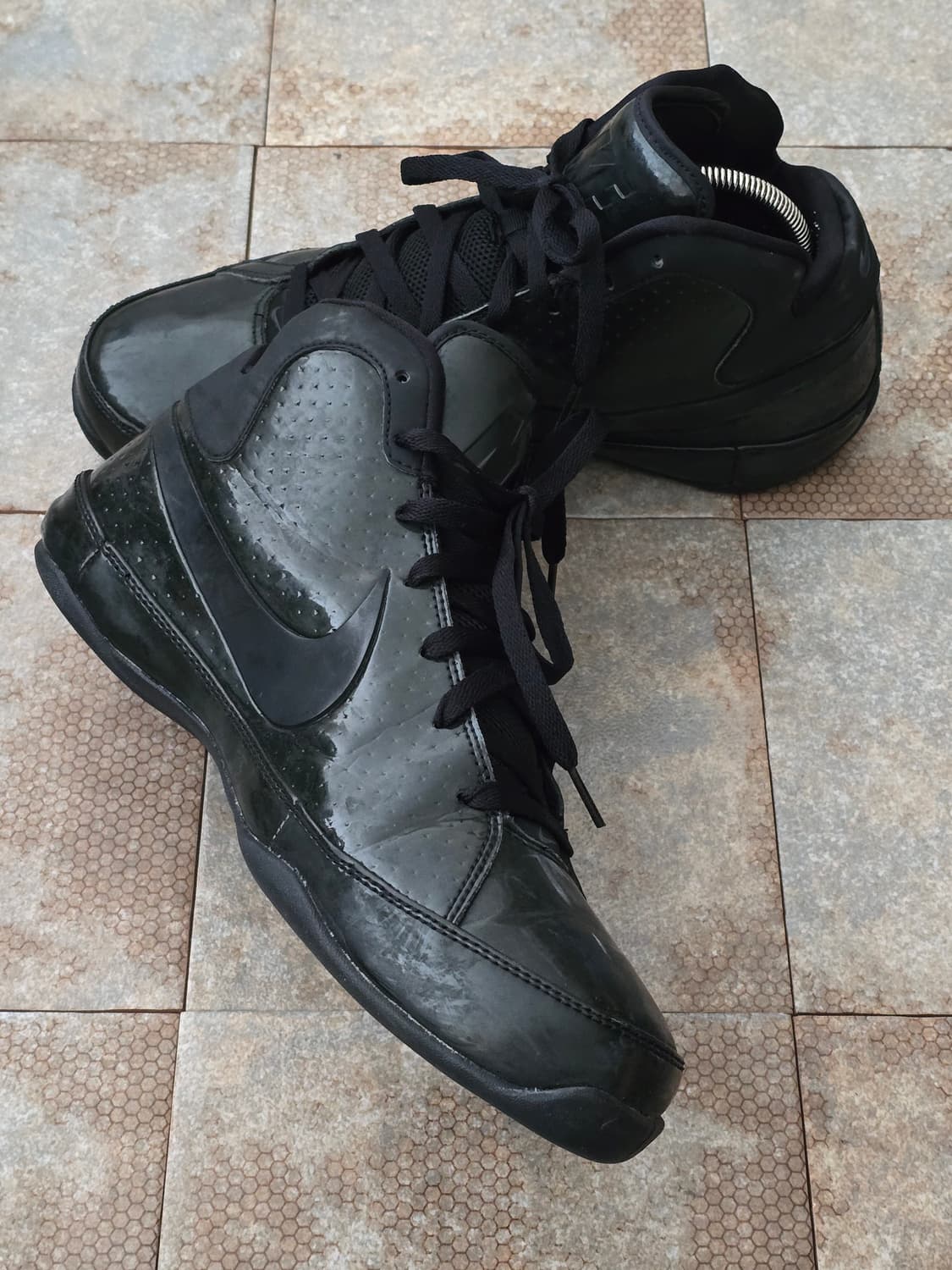 (285)나이키 빈티지 줌 허슬 블랙 페이턴트  상품이미지4