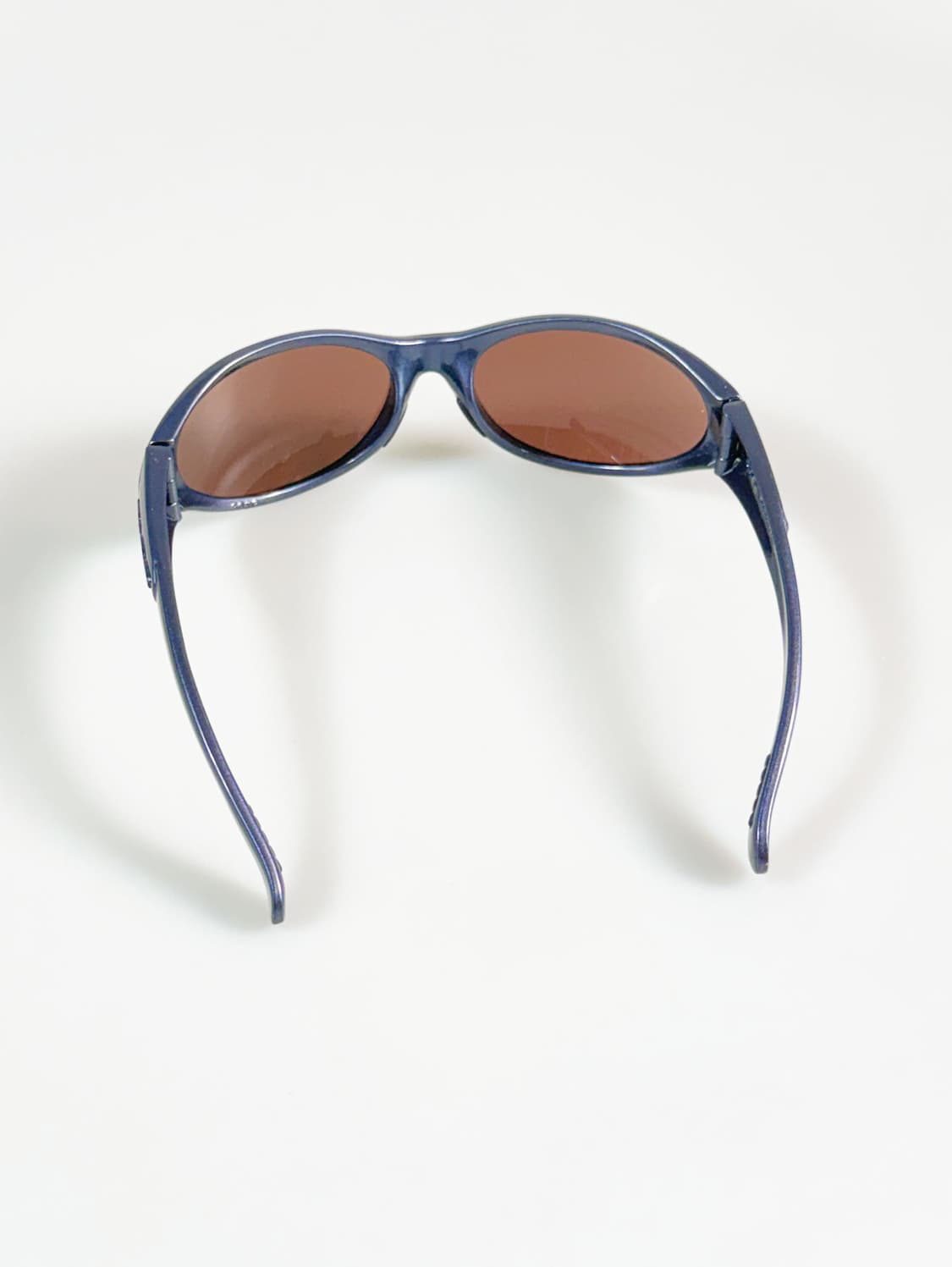 BLOC 랩어라운드 오벌 스포티 빈티지 틴트 선글라스 상품이미지5