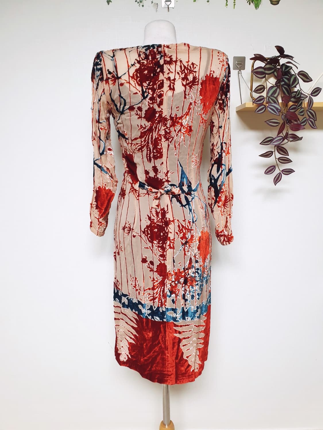 오일릴리 정품 번아웃벨벳 롱원피스 44 55 스킨 상품이미지6