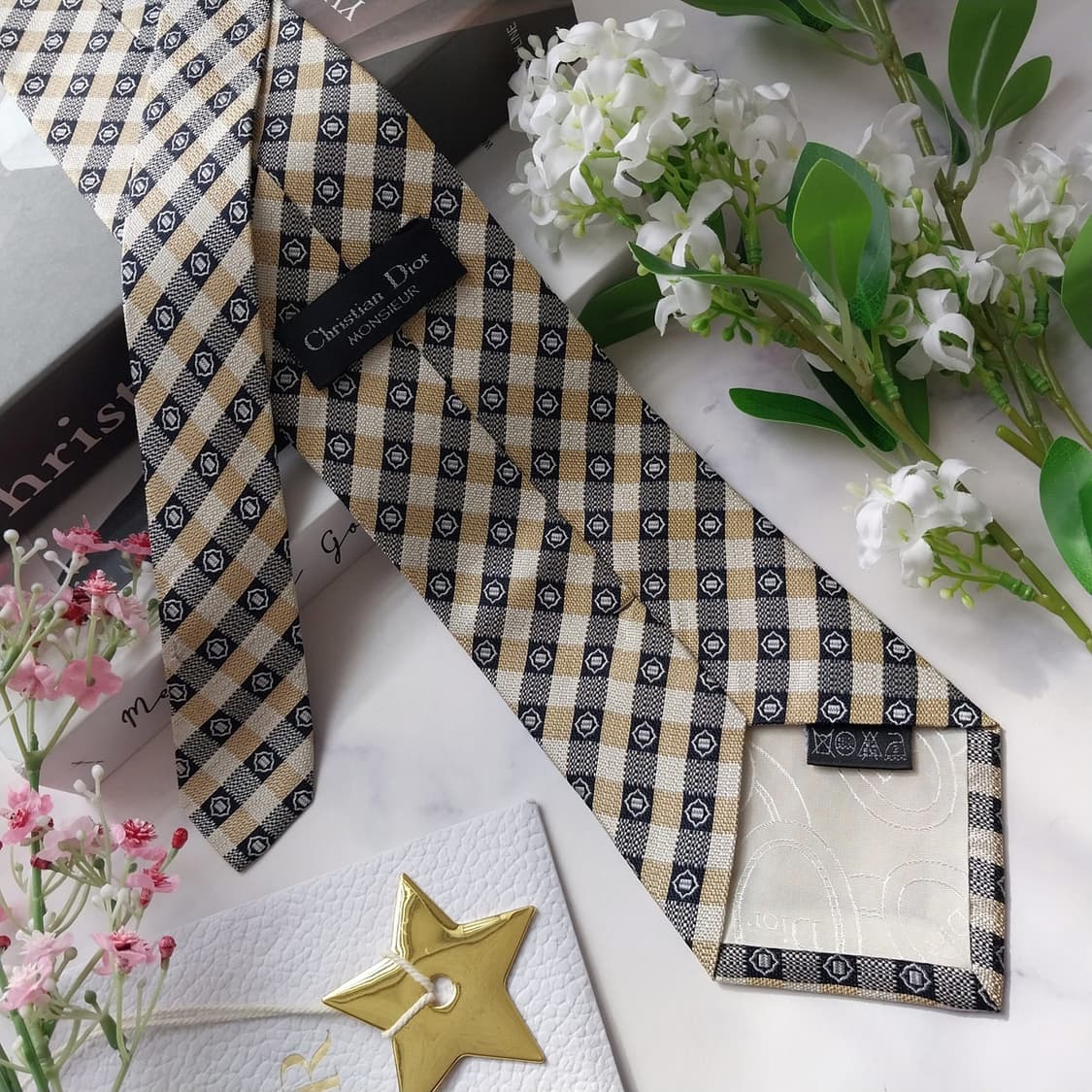 크리스찬 디올 넥타이 베이지 체크 패턴 9.5cm A등급 K2174
 상품이미지4