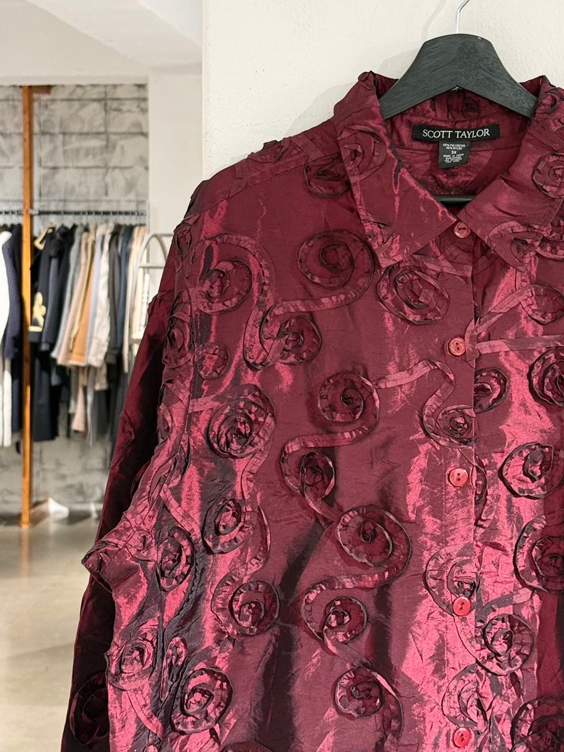 스콧 테일러 버건디 로제트 트림 셔츠 상품이미지2