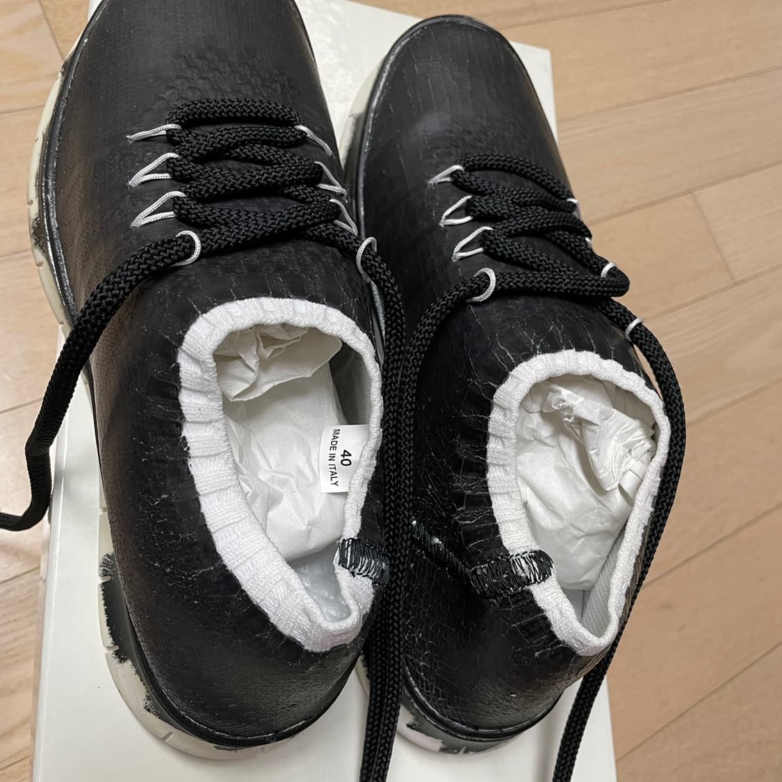 마르지엘라 크랙업 스니커즈 상품이미지3