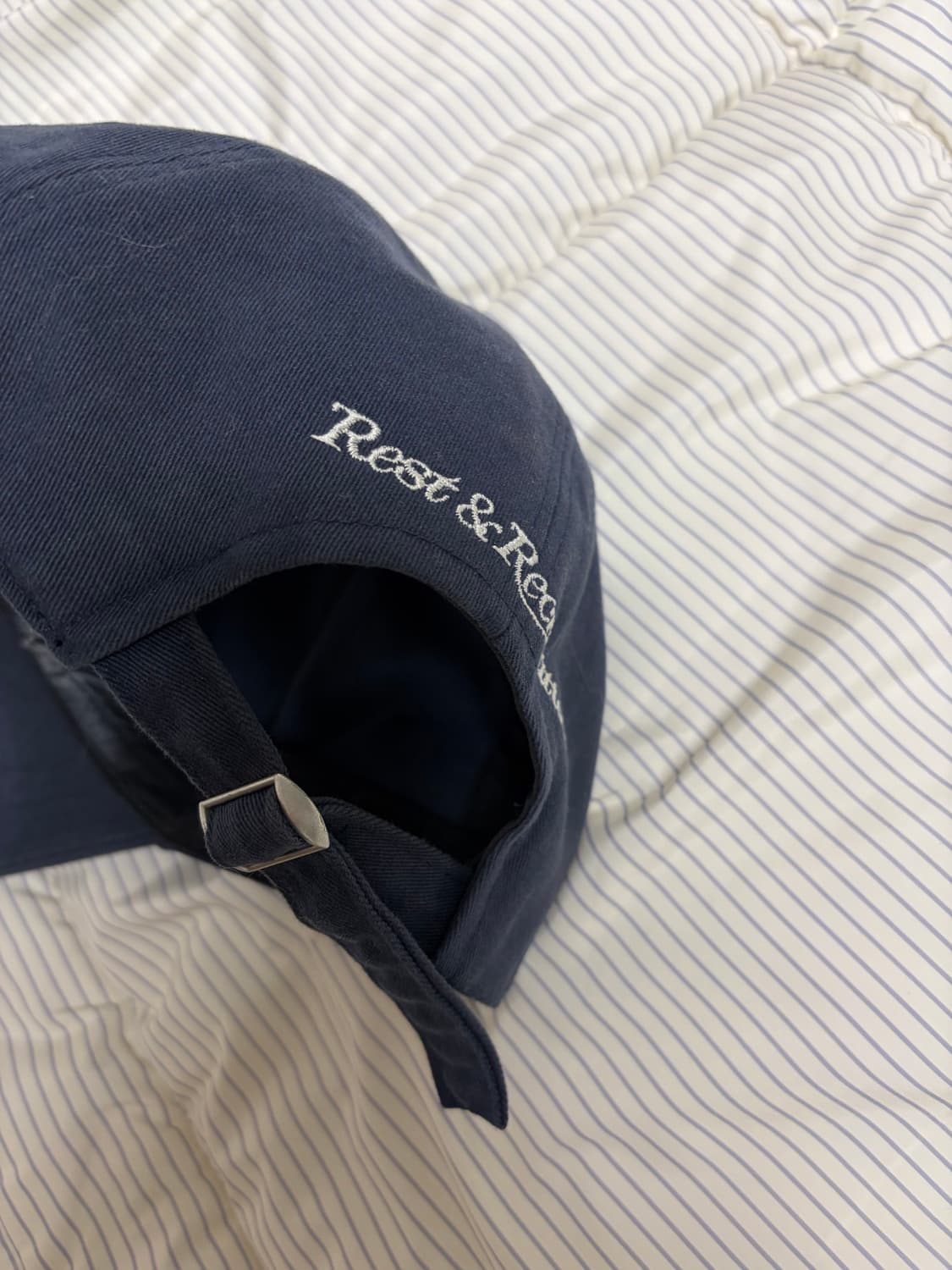 레스트앤레크레이션 볼캡 네이비 상품이미지3