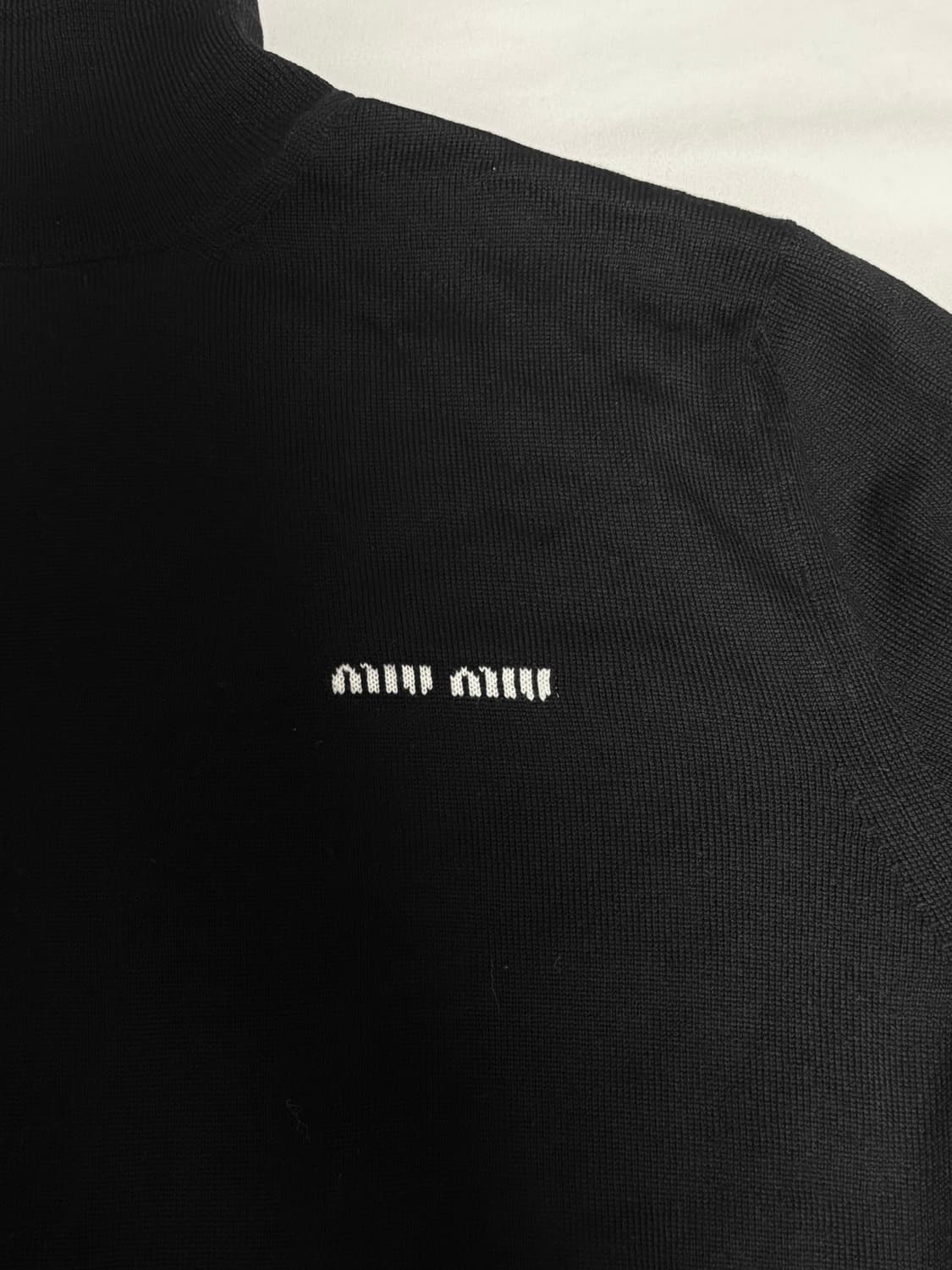 Miu Miu 미우미우 터틀넥 니트 상품이미지4