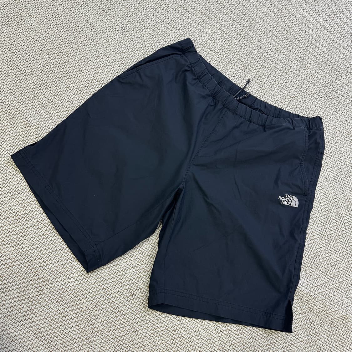 80 노스페이스 블랙 컬러 밴딩 반바지 0410D 상품이미지1