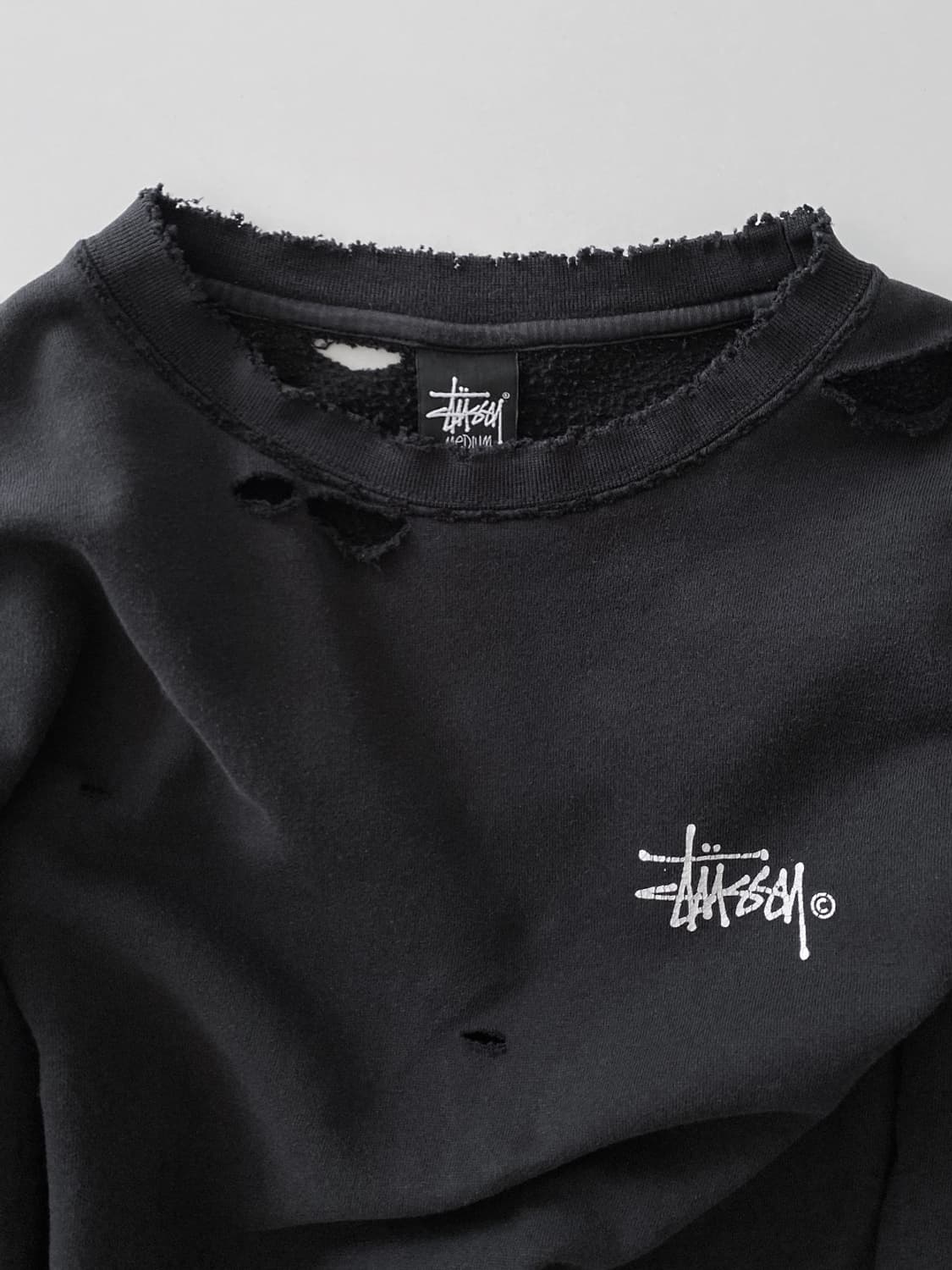 스투시 디스트로이드 블랙 맨투맨 상품이미지3