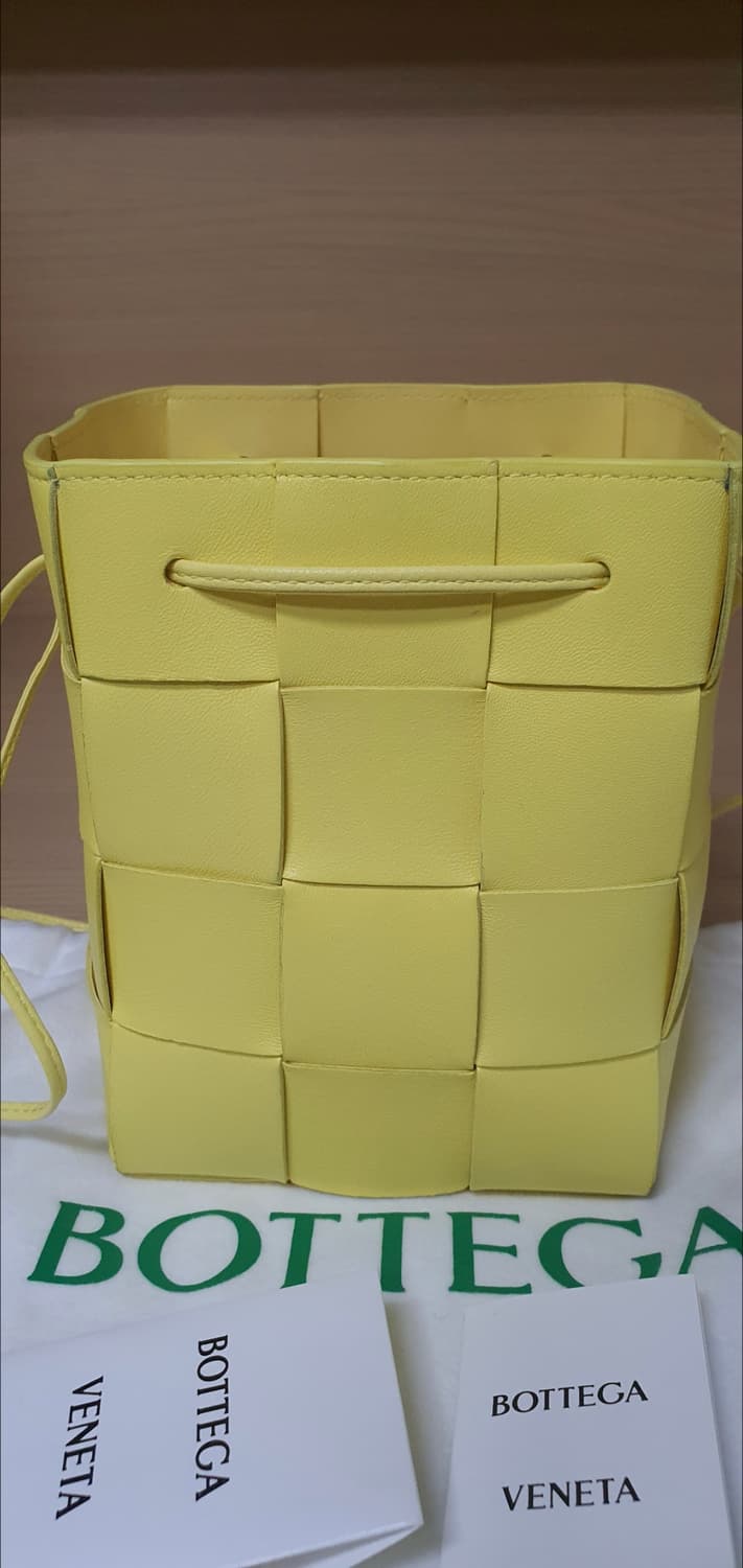 보테가베네타 버킷백/크로스백 스몰 새상품급 정품(감정O) 상품이미지3