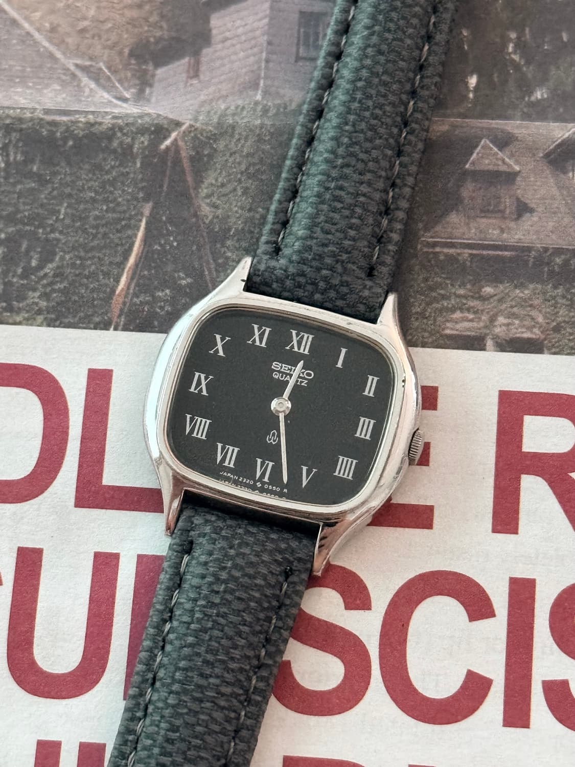 Seiko 세이코 스퀘어 쿼츠 2320 상품이미지1