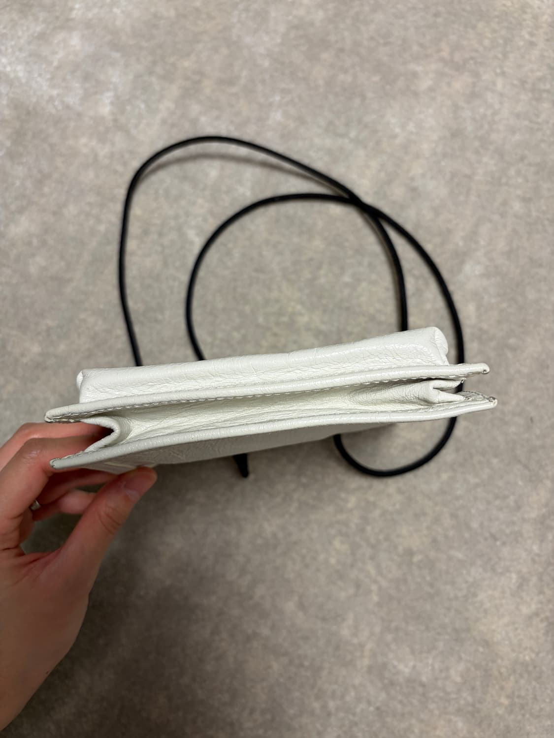 발렌시아가 익스플로러 파우치 가방 새상품 상품이미지10