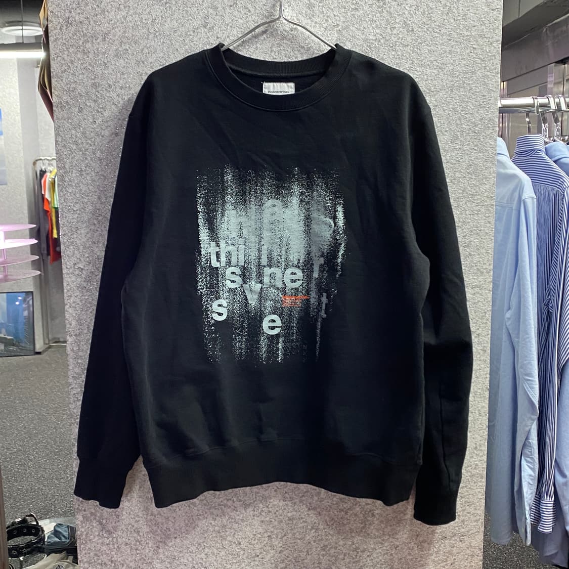 디스이즈네버댓 브러쉬드 페인트 스웻 B3782 상품이미지2