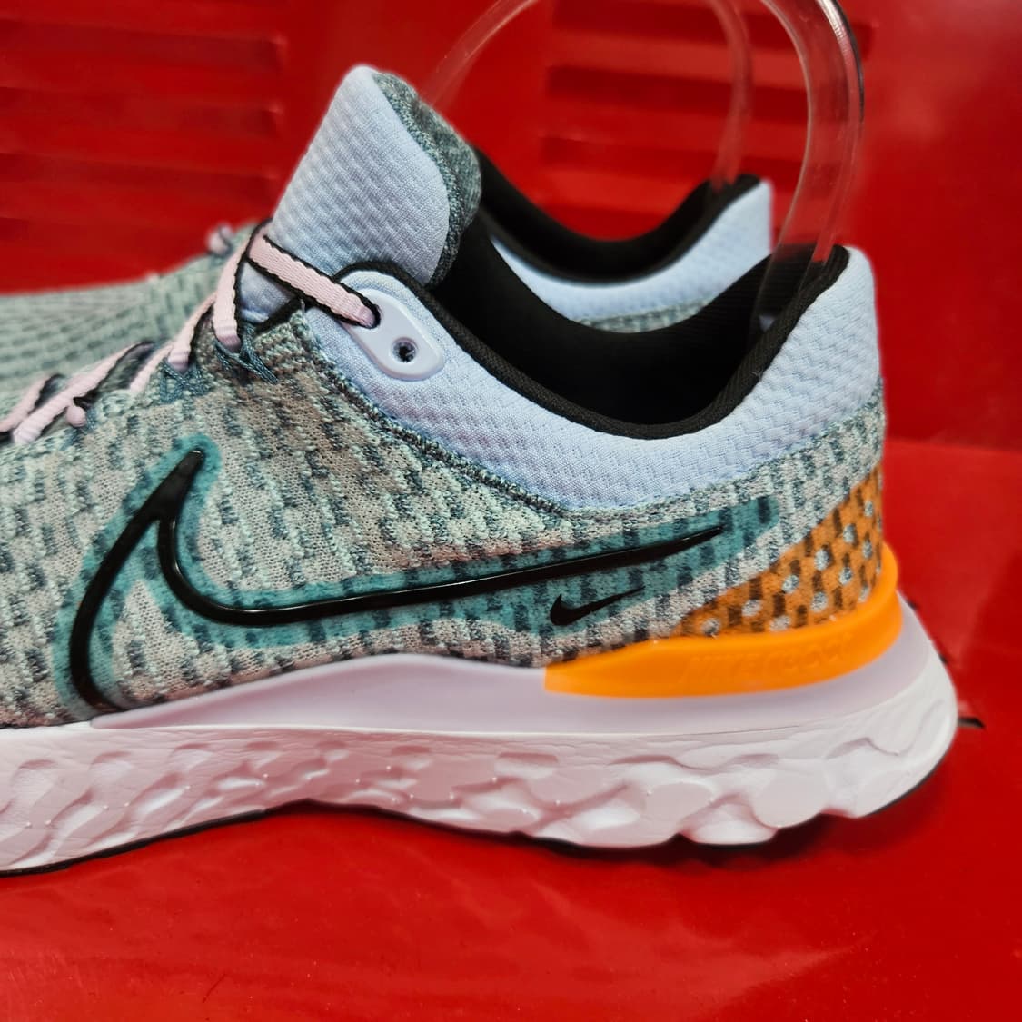 (거의새거)나이키(Nike) 리액트 인피니티 런 플라이니트 240 상품이미지2