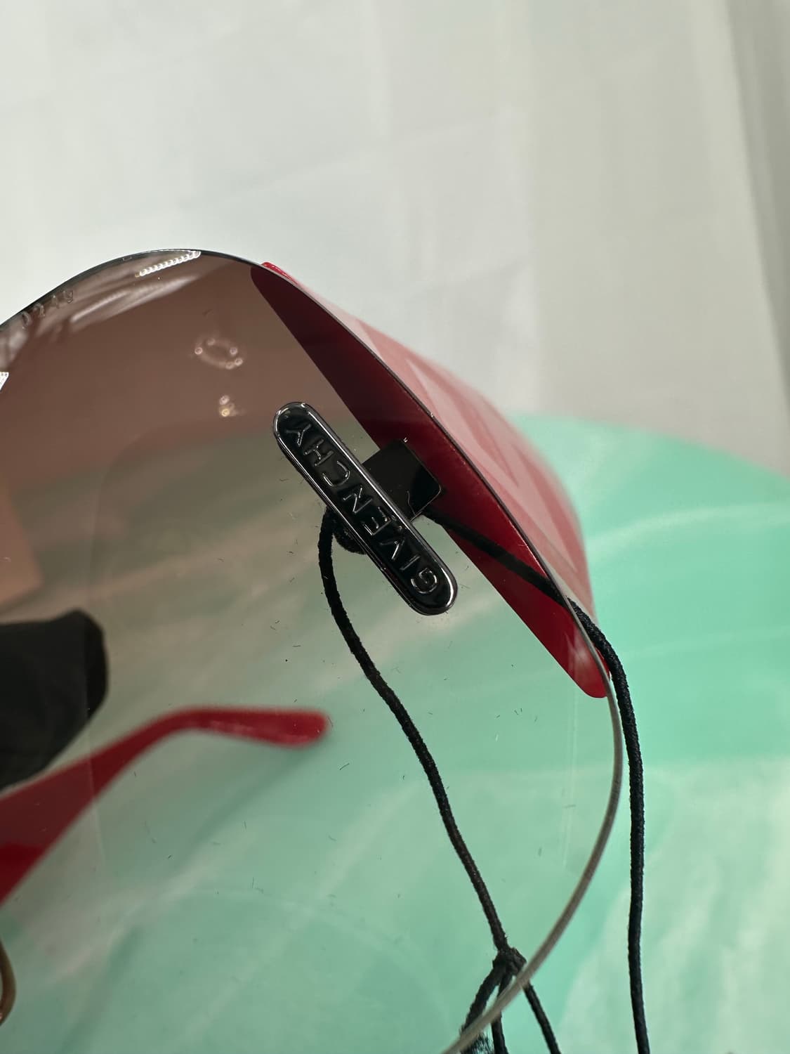 [새상품 무료배송] 지방시 정품 Made in Italy 선글라스 상품이미지3