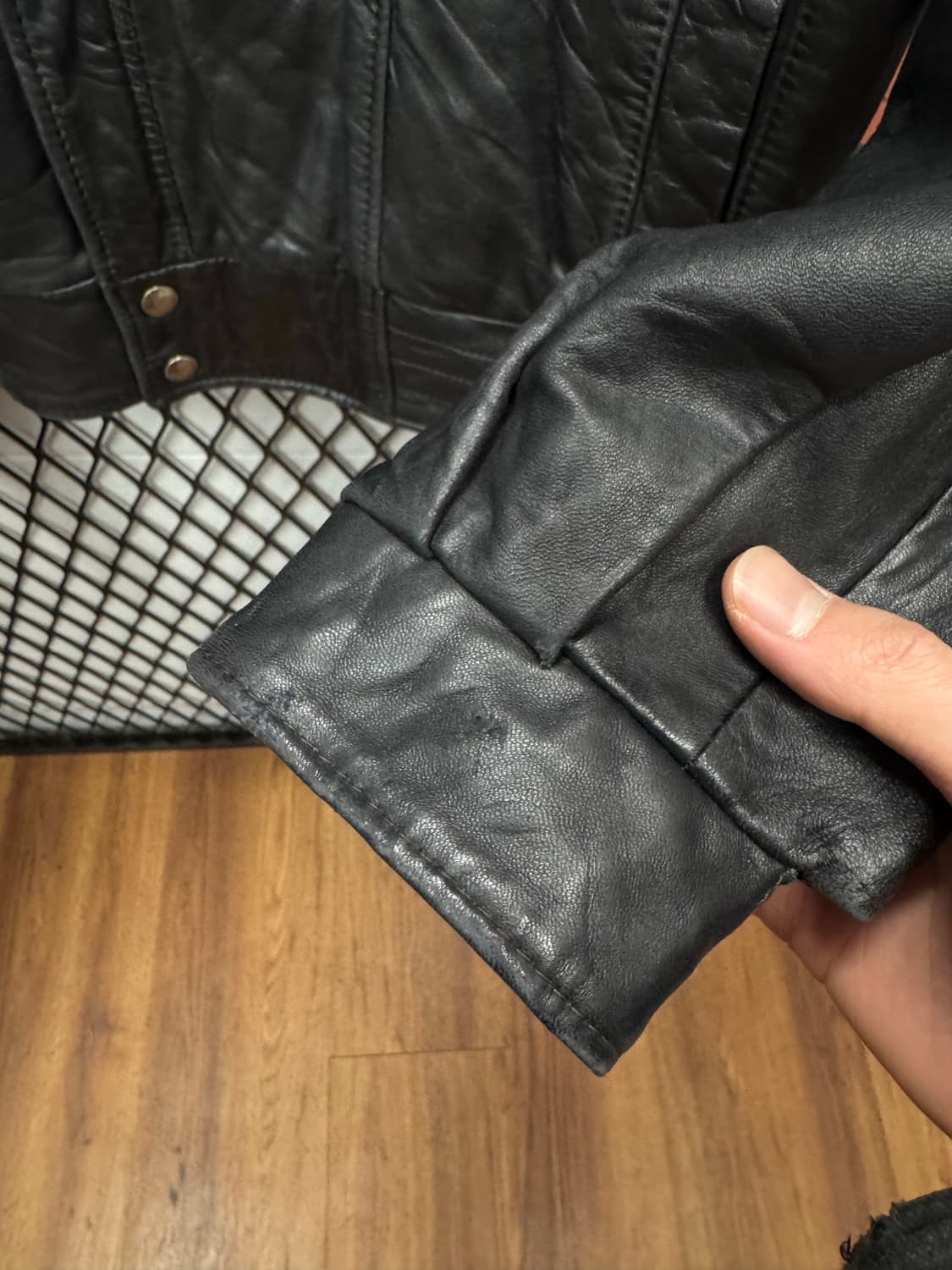 90s USA VINTAGE 레더 스웨이드 자켓 투포켓 디테일 블랙 상품이미지8