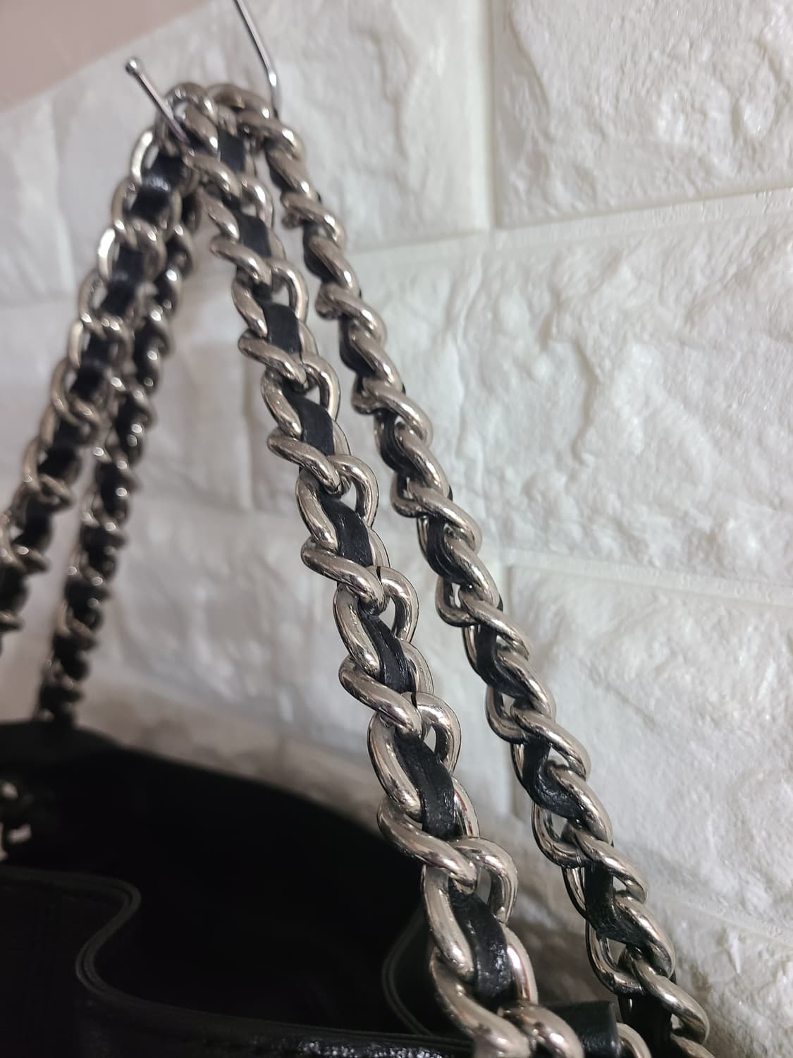 시슬리 가죽 체인 숄더백 상품이미지3