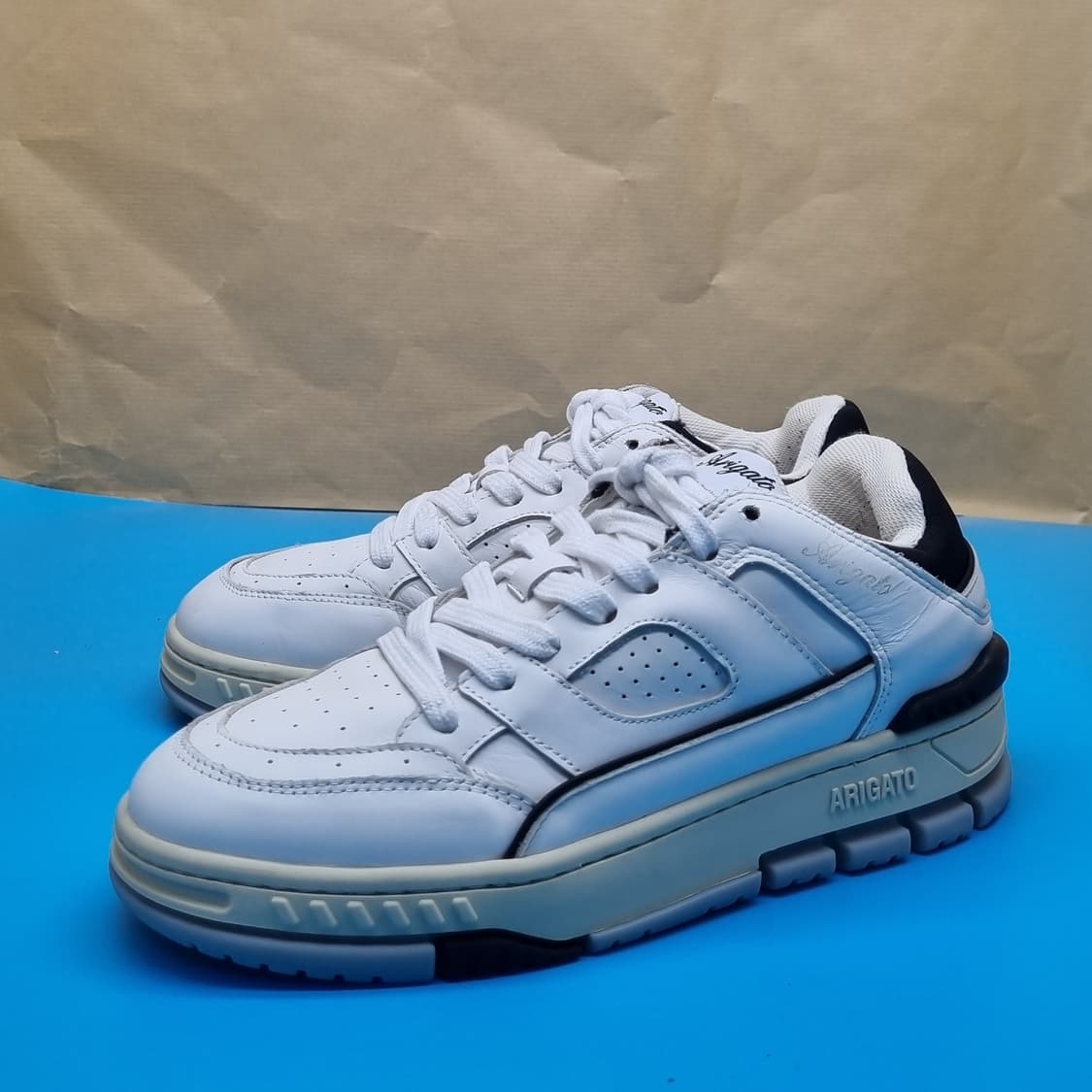 악셀아리가토 스니커즈240 상품이미지1