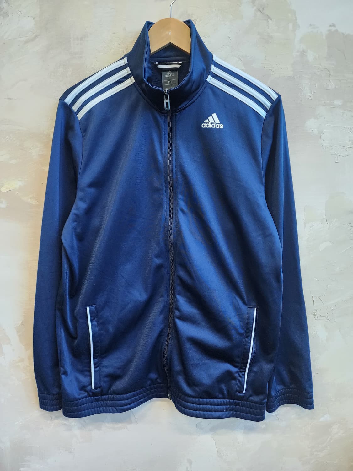 아디다스 네이비 트랙탑 상품이미지1