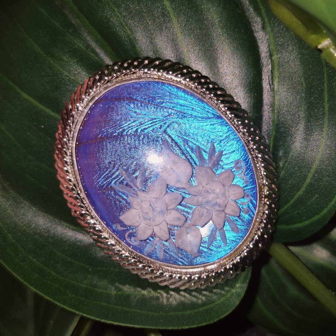 90s 브라질 모르포 나비 날개 꽃잎 카빙 브로치 상품이미지5