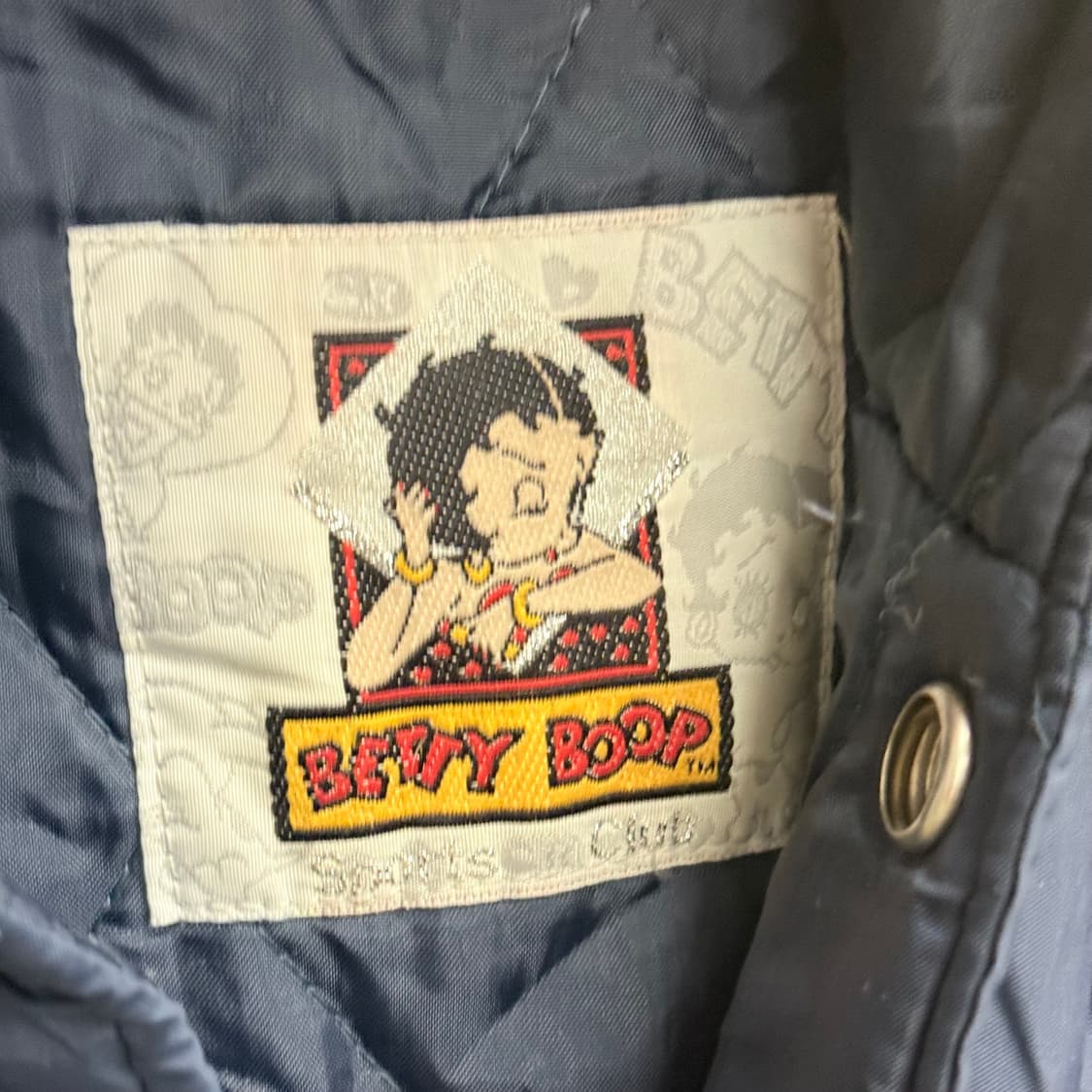 베티붑 후드 코치 바람막이 자켓 상품이미지2