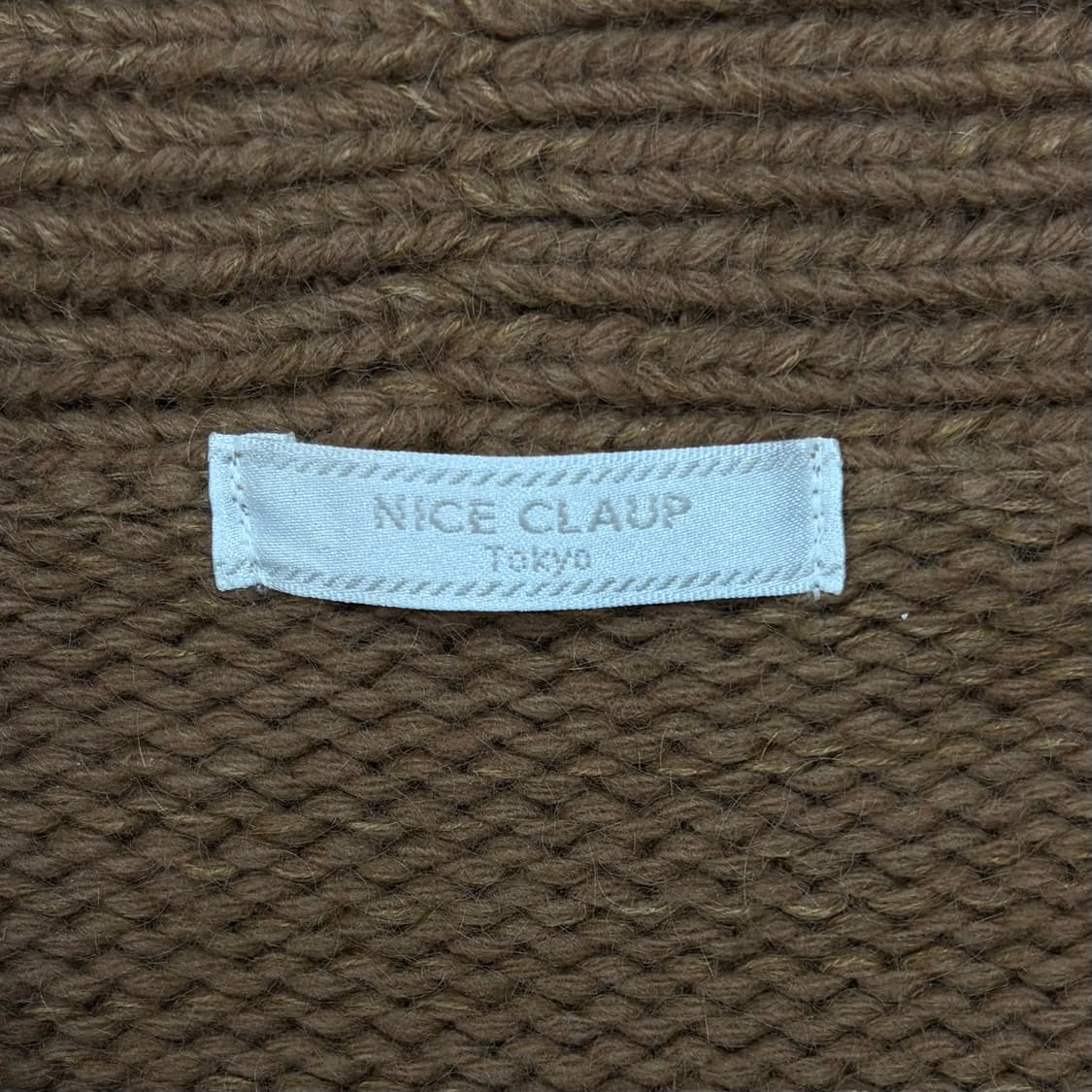 Nice claup 나이스클랍 브라운 니트 90 상품이미지3