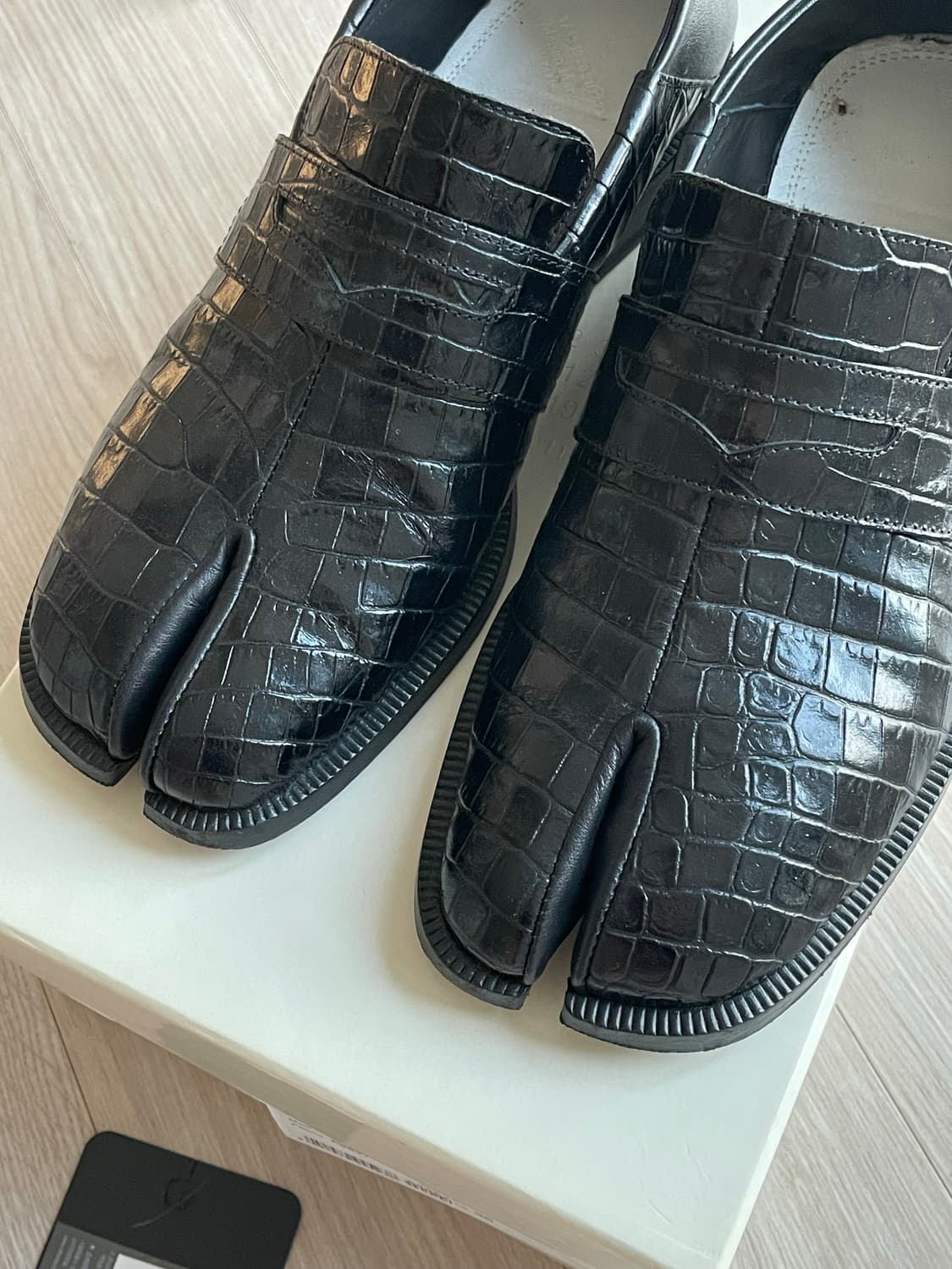 마르지엘라 타비 로퍼 크로커 패턴 36사이즈 상품이미지4