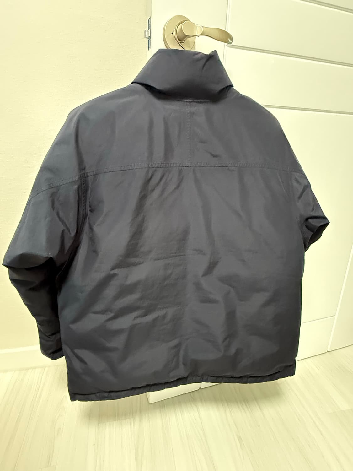 (M)나나미카 숏패딩 네이비 상품이미지5