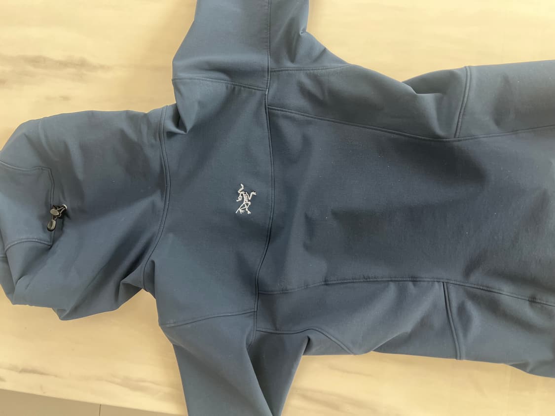 아크테릭스 바람막이  상품이미지6