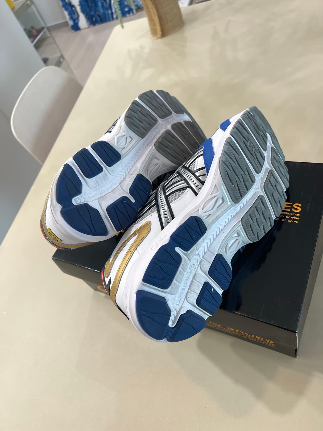 아식스 x 갤러리 디파트먼트 280 상품이미지5