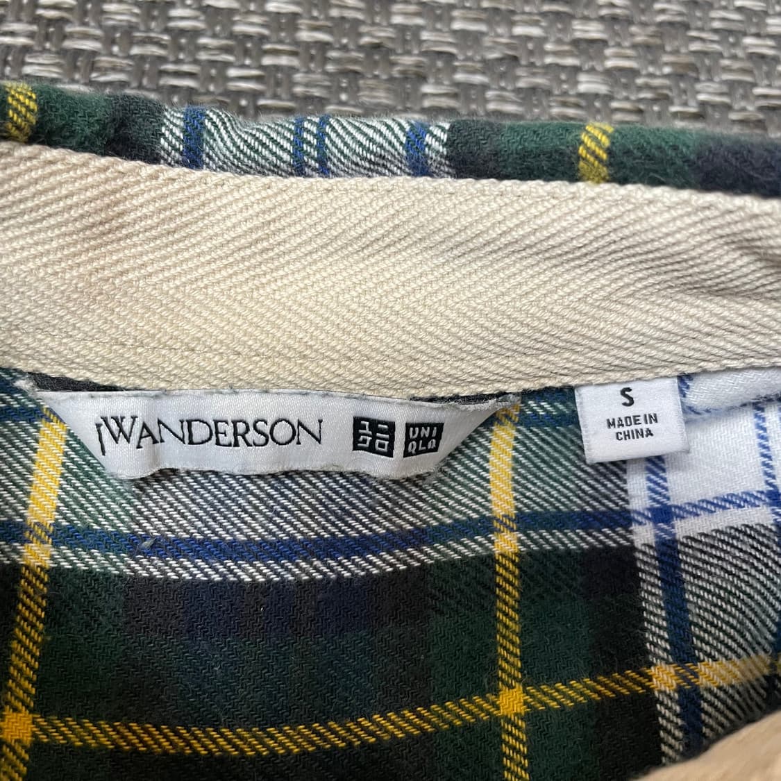 유니클로 딥그린체크 반버튼 긴팔 셔츠 S 상품이미지6