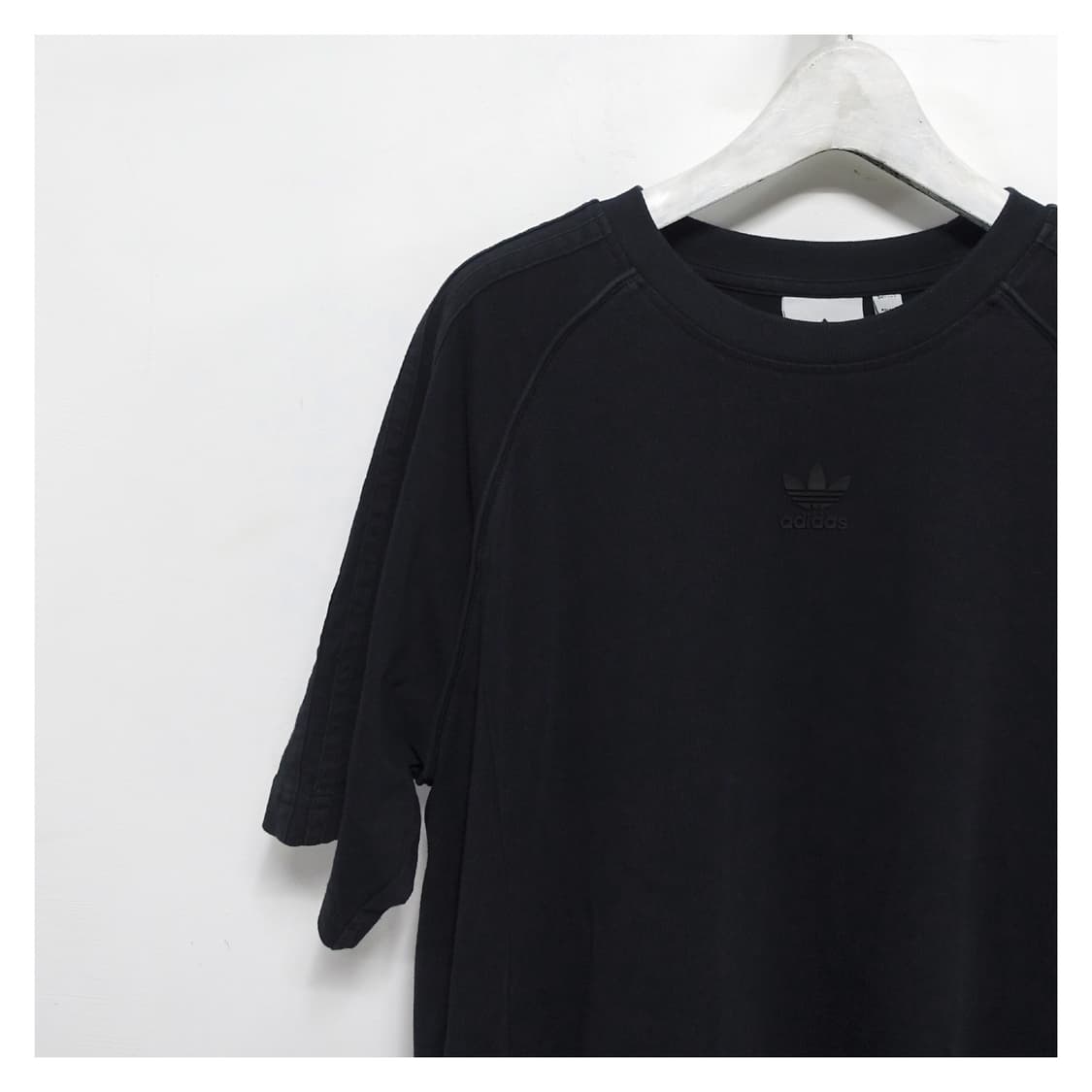 [L] ADIDAS 아디다스 에센셜 3S 파이어버드 로고 빅티셔츠 상품이미지6