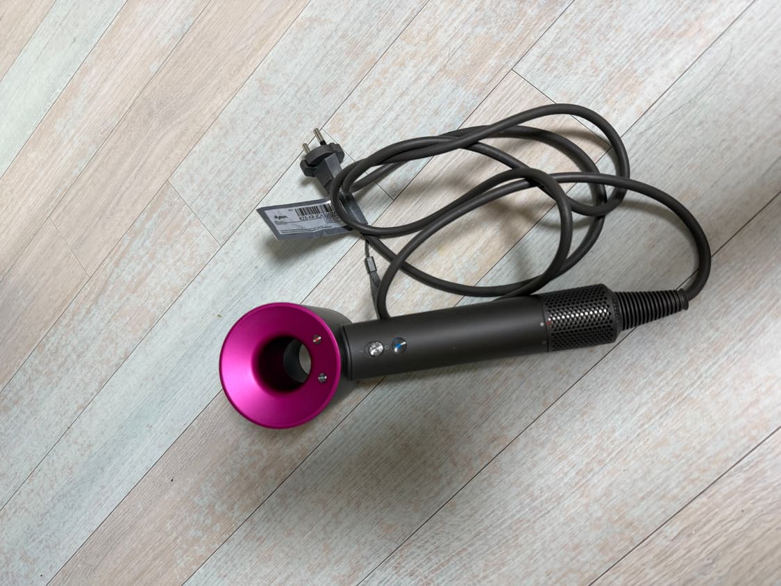 다이슨 슈퍼소닉 드라이기 판매합니다 상품이미지1