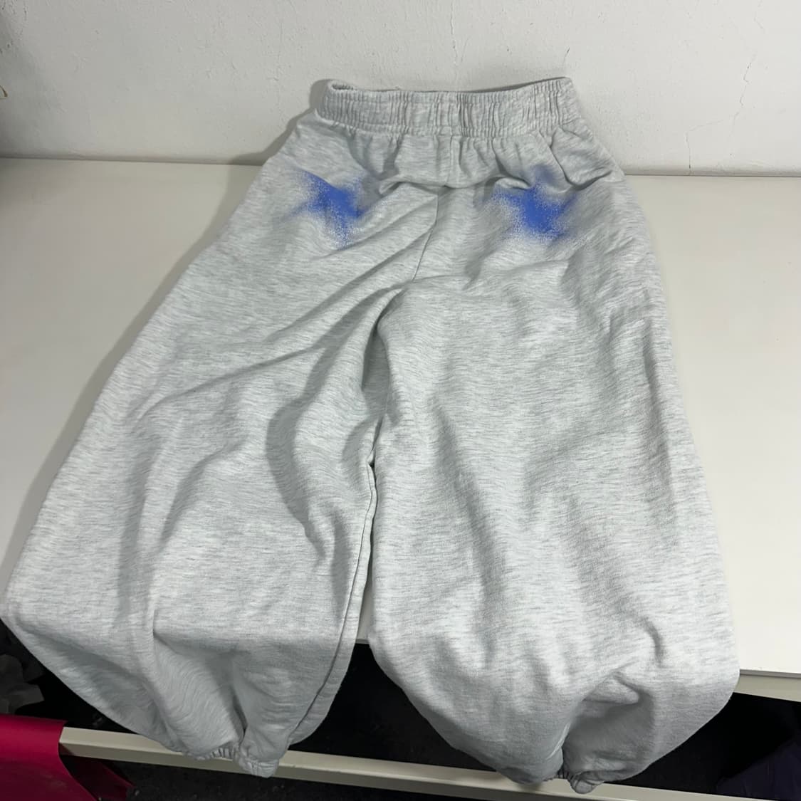 L 스컬프터 멜란지그레이 루즈핏 스프레이 스웻 조거팬츠 상품이미지7