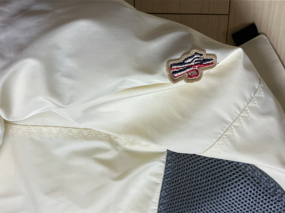 몽클레어 그레노블 오리털 보드복 상품이미지9