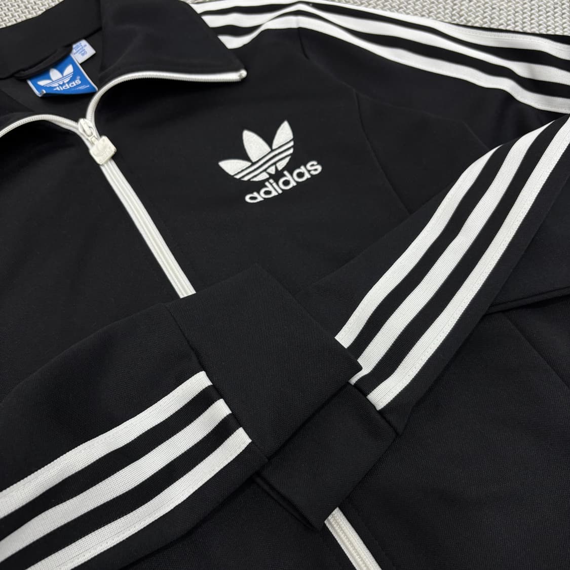 Adidas 유로파 트랙탑  상품이미지3