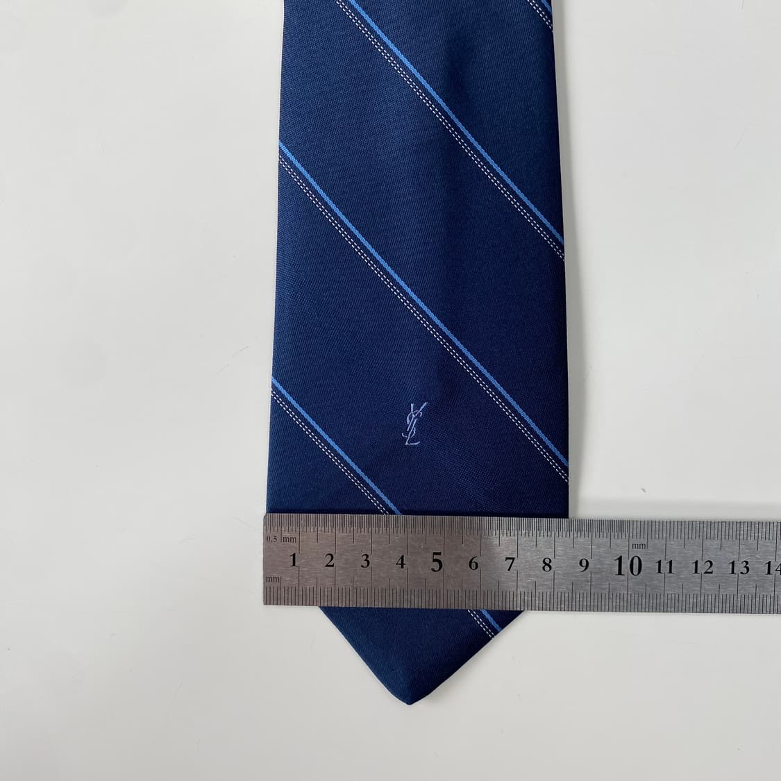 YSL 입생로랑 명품 정품 심플로고 넥타이 8.2cm 상품이미지6