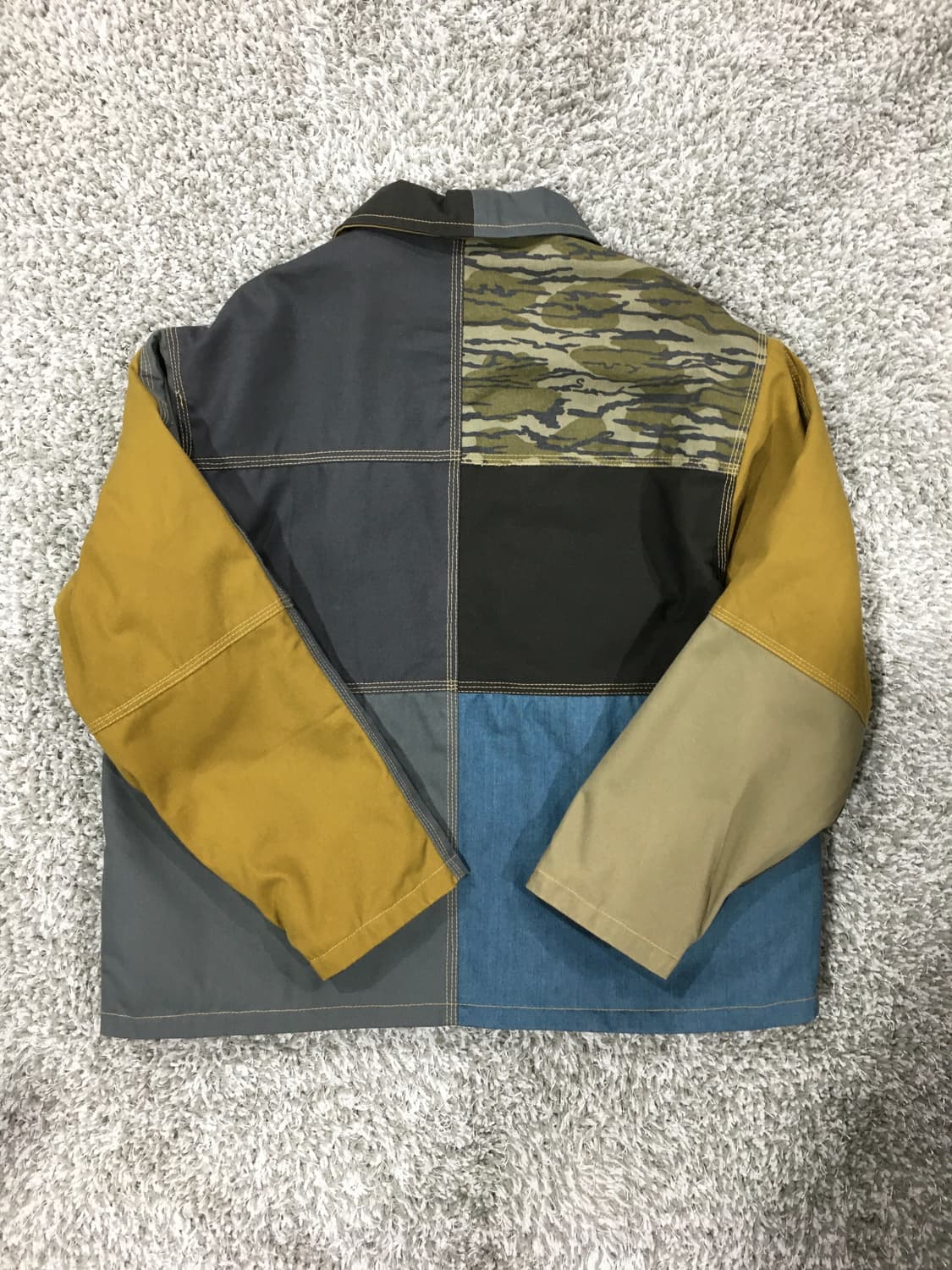 칼하트 패치워크 자켓 상품이미지4