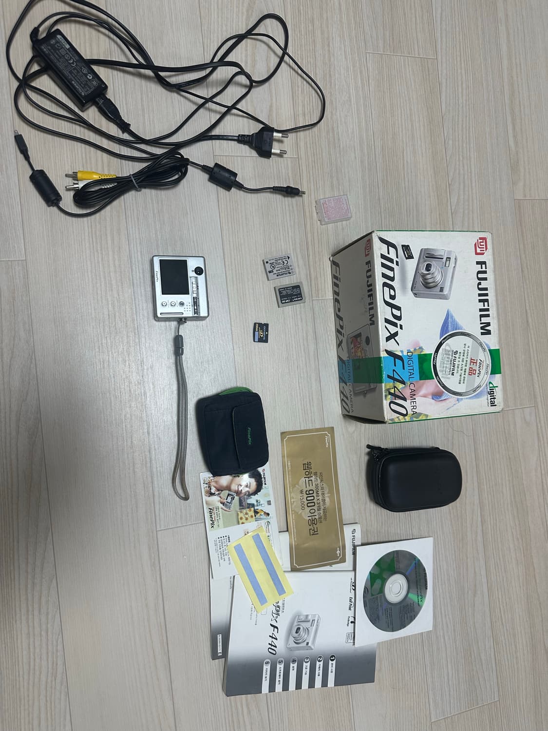 후지필름 파인픽스 f440합니다. (희귀) 풀박스  상품이미지1