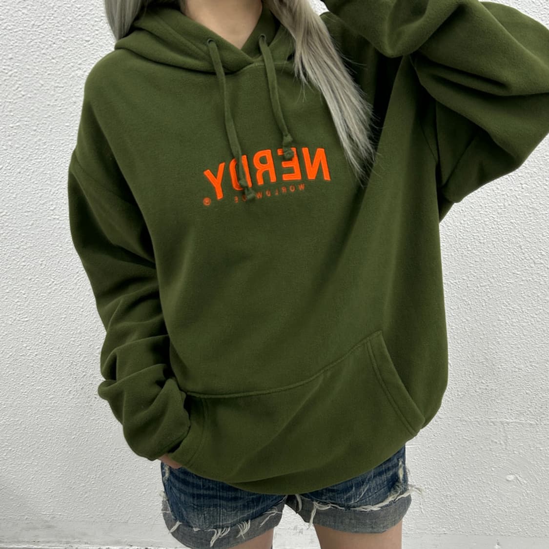 널디 오렌지 자수로고 카키 플리스 후드 M 상품이미지1