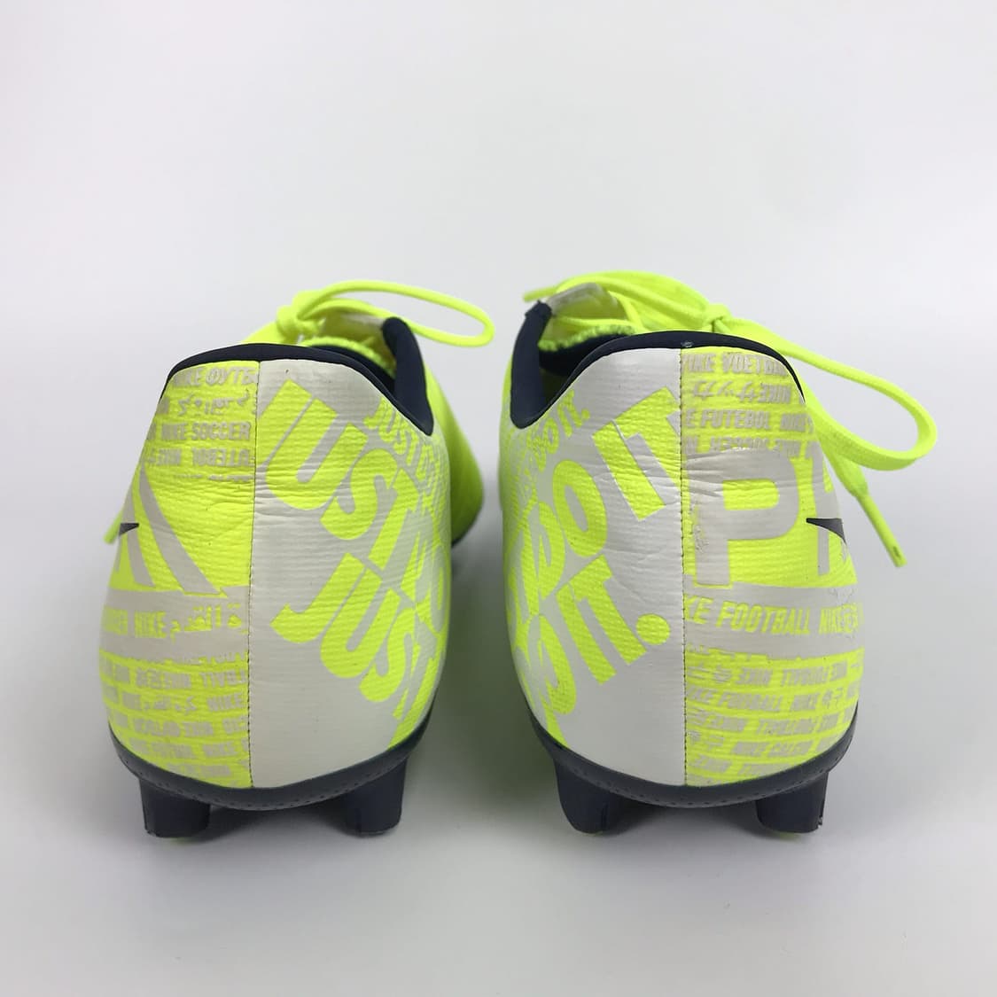 나이키 팬텀 베놈 아카데미 HG 축구화 250 상품이미지6