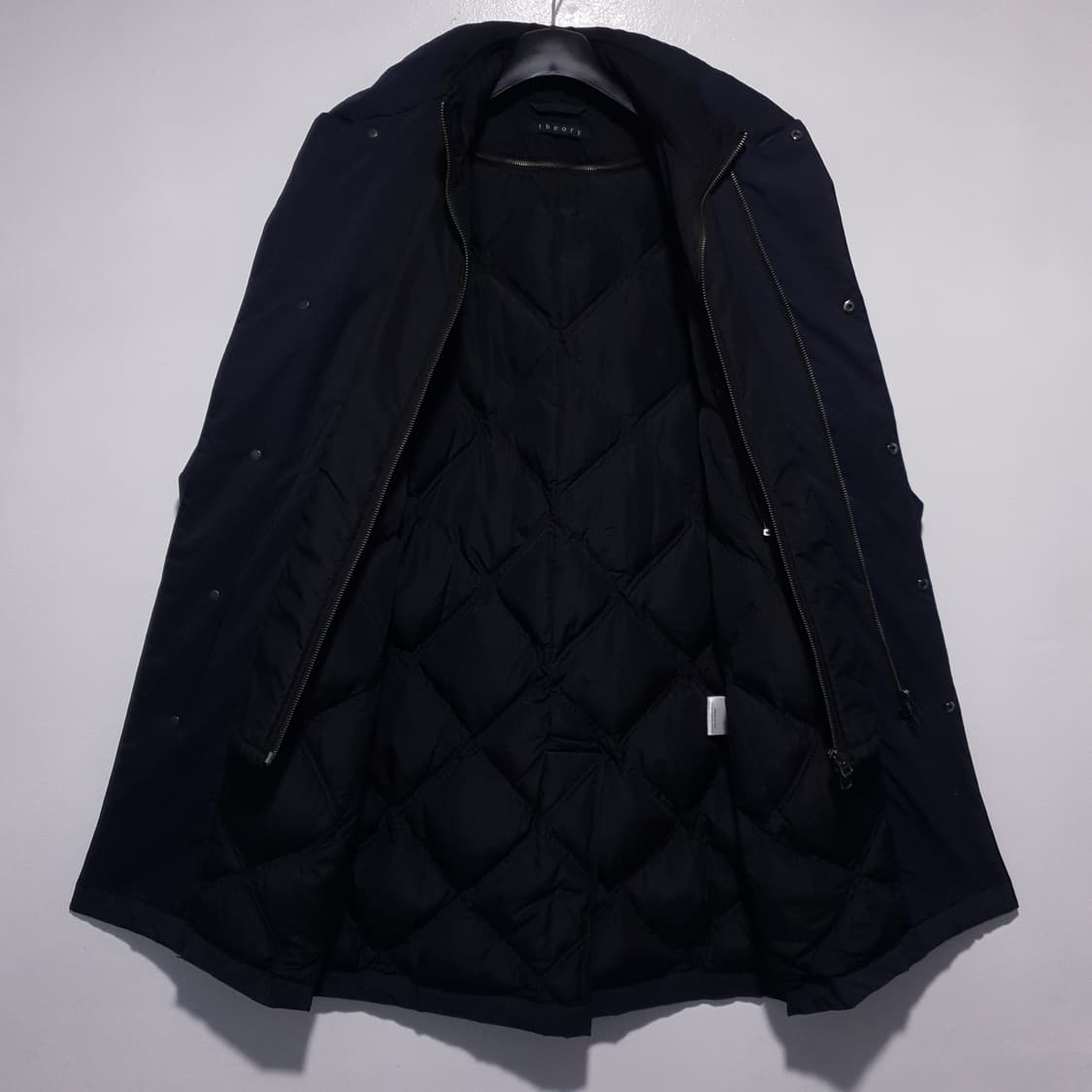 실측 M) Theory 띠어리 레이어드 다운 이중 패딩 코트 네이비 정품 상품이미지8