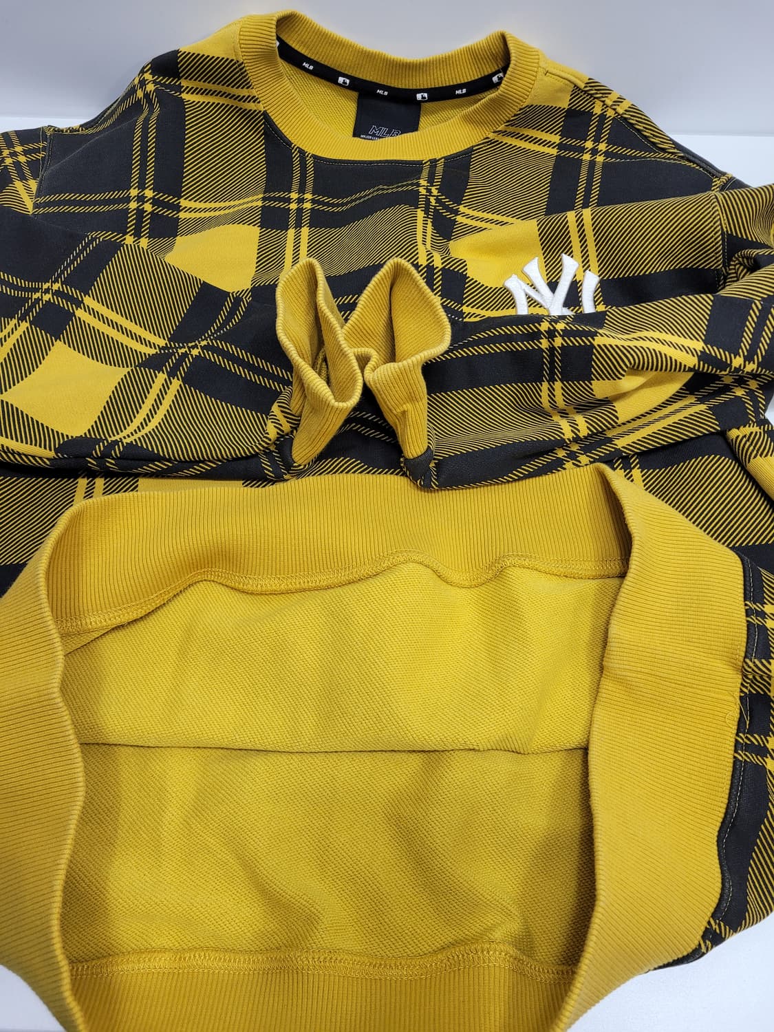 MLB 20FW 엠엘비 뉴욕양키즈 체크 오버핏 맨투맨 / 100 (L)
 상품이미지8