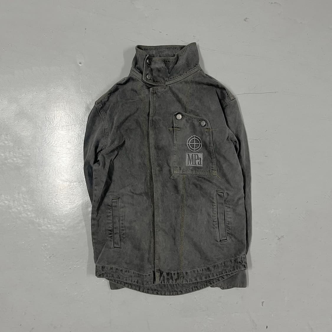 [L] 플라스틱프로덕트 MPa TRAPEZOID JACKET 상품이미지1