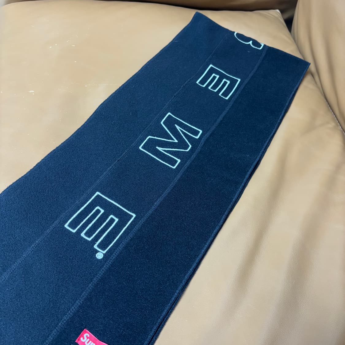 슈프림 머플러 목도리 로고 블랙 상품이미지7