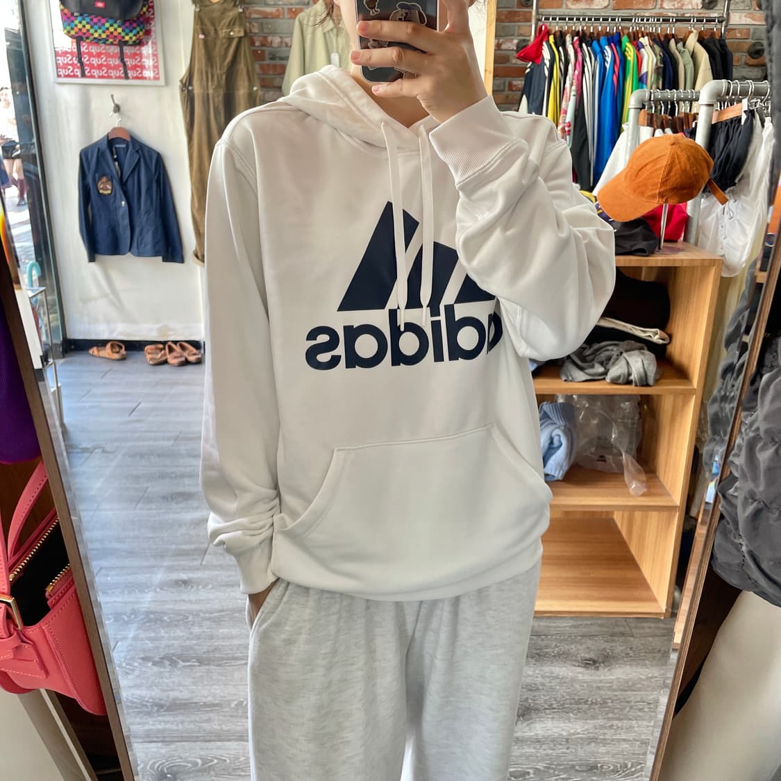 아디다스 후드티 상품이미지3
