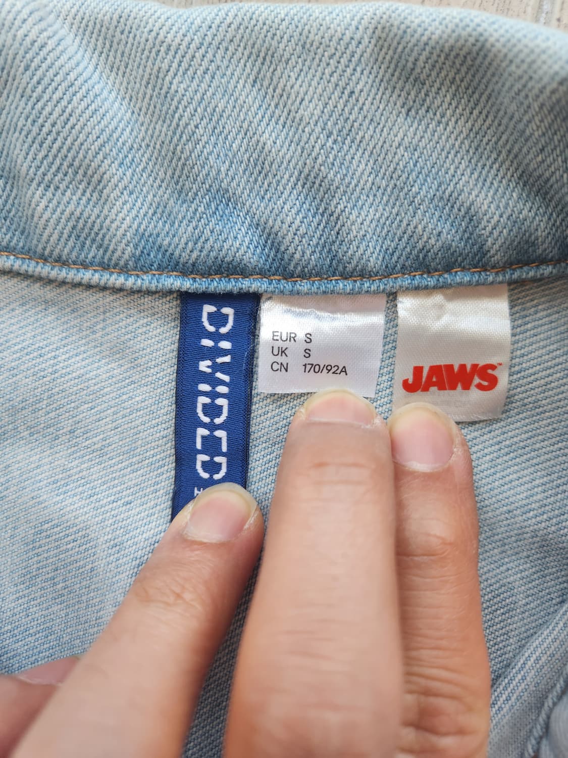 H&M x 죠스 데님 자켓 S 상품이미지2