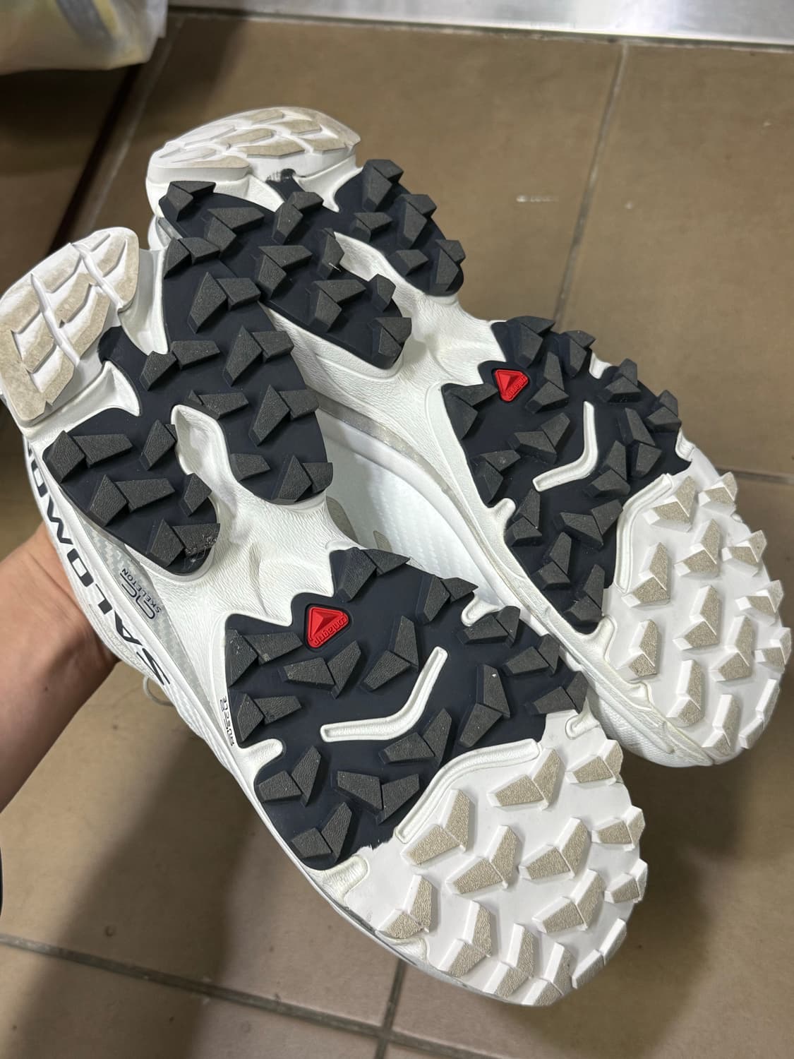 살로몬 xt-4 루나화이트 255 상품이미지5