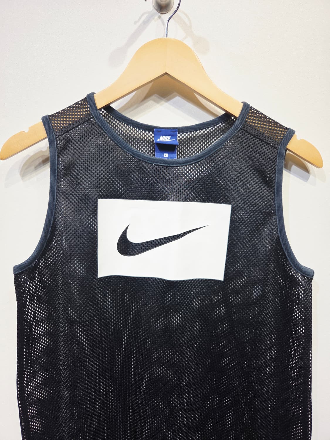 나이키 빅로고 메쉬 나시 블랙 상품이미지3